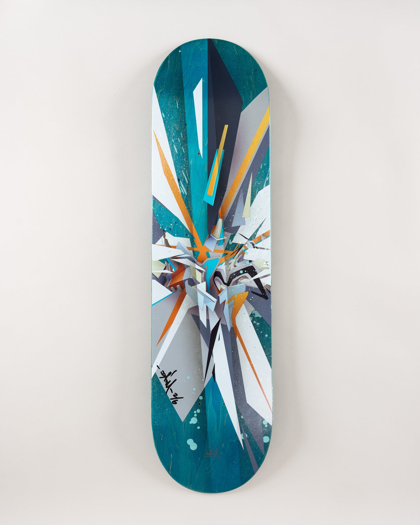 DAIM Skateboard  (The turquoise-stripe spraypaint edition)