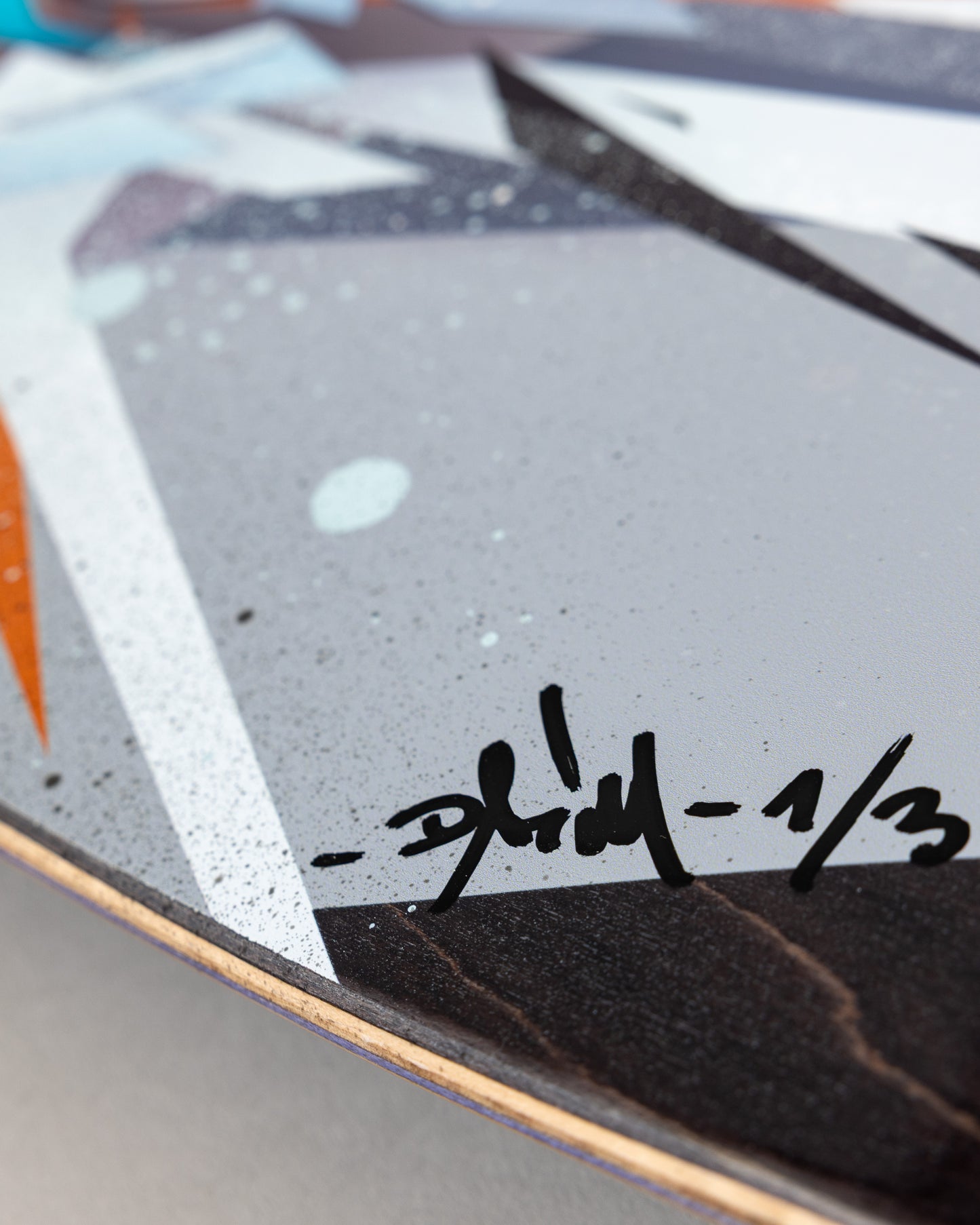 DAIM Skateboard  (The black-lightstripe spraypaint edition of 3)